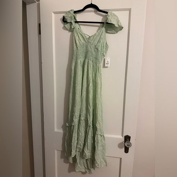 Large Green Maxi Dress - Picture 3 of 6